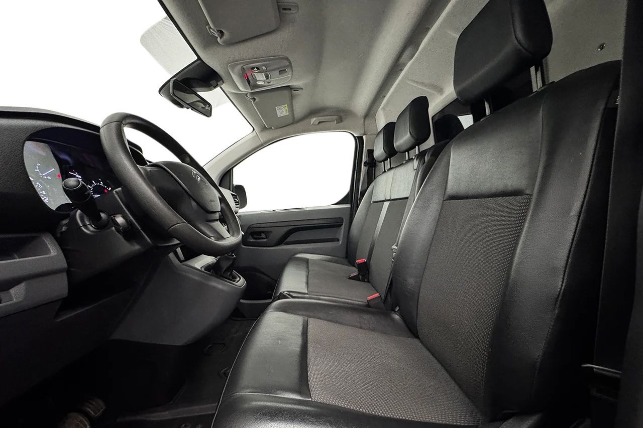 Citroën Jumpy 1.5 BlueHDi Kamera P-Sens Värmare 3-sits Delläder 102hk – bild 13 av 29