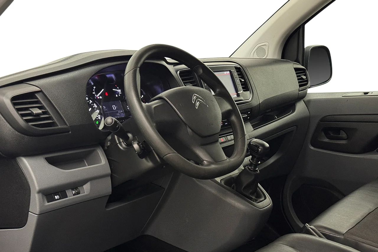 Citroën Jumpy 1.5 BlueHDi Kamera P-Sens Värmare 3-sits Delläder 102hk – bild 14 av 29