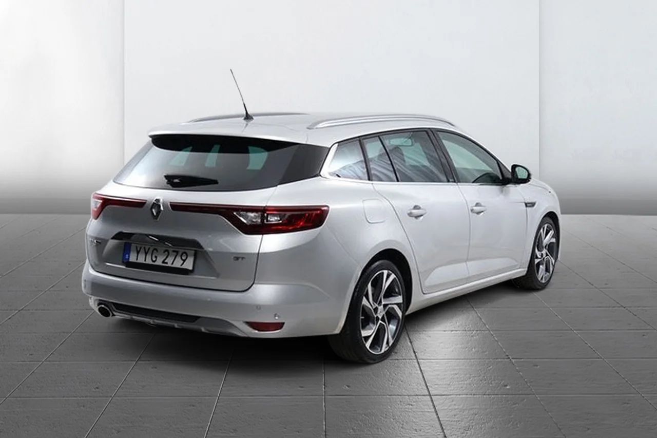 Renault Mégane GT Grandtour 1.6 TCe 205hk Aut 4Control Navi Skinn – bild 3 av 9