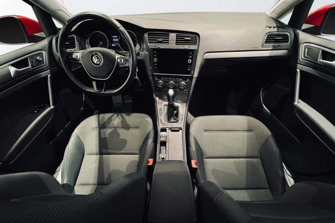 Volkswagen Golf 1.5 TGI Aut CNG AdaptivFarth P-Sens Clima 130hk – bild 12 av 12