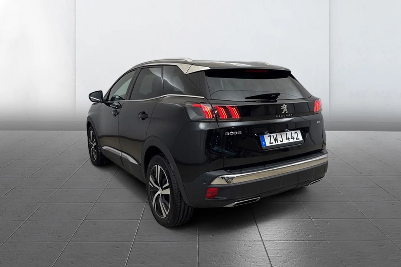 Peugeot 3008 1.2 PureTech GT Navi Kamera Delläder Cockpit MOMS – bild 6 av 11