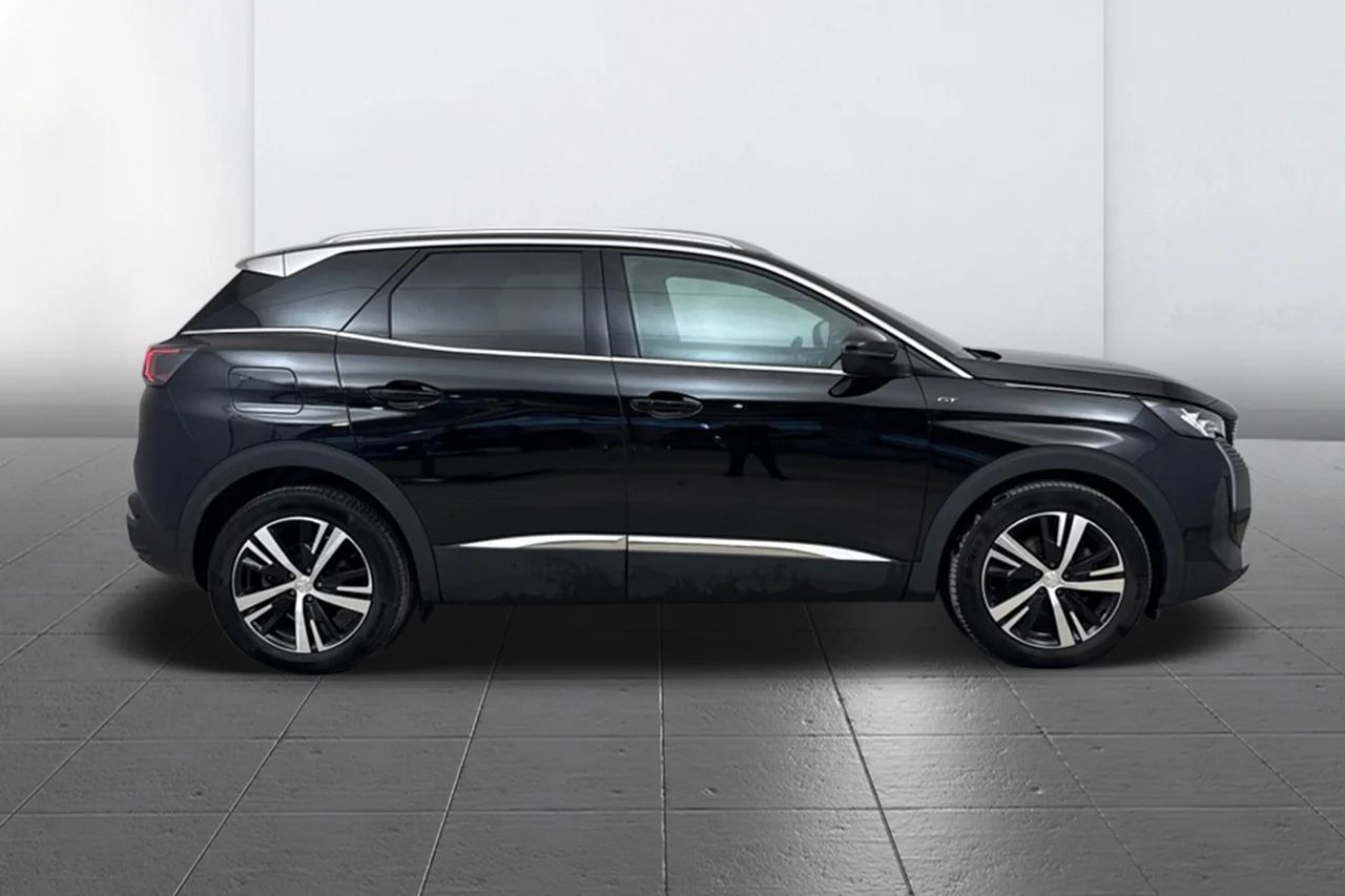 Peugeot 3008 1.2 PureTech GT Navi Kamera Delläder Cockpit MOMS – bild 4 av 11