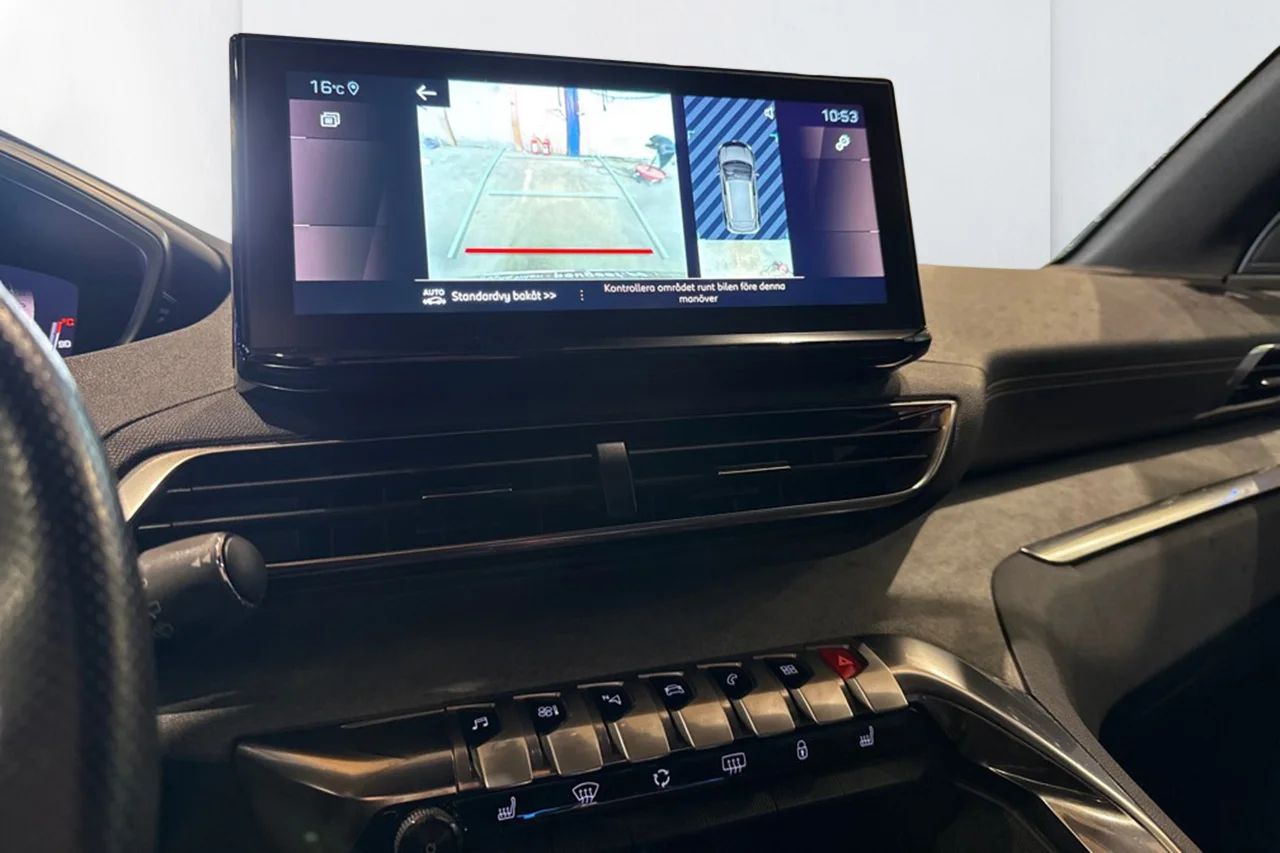 Peugeot 3008 1.2 PureTech GT Navi Kamera Delläder Cockpit MOMS – bild 10 av 11
