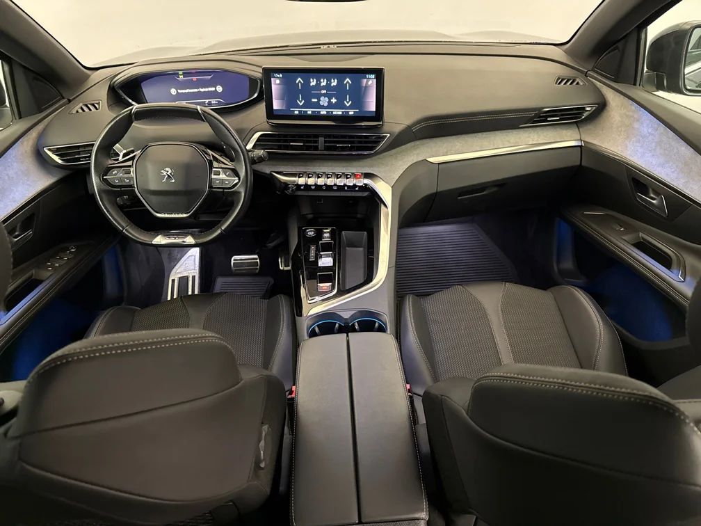 Peugeot 3008 1.2 PureTech GT Navi Kamera Delläder Cockpit MOMS – bild 9 av 11