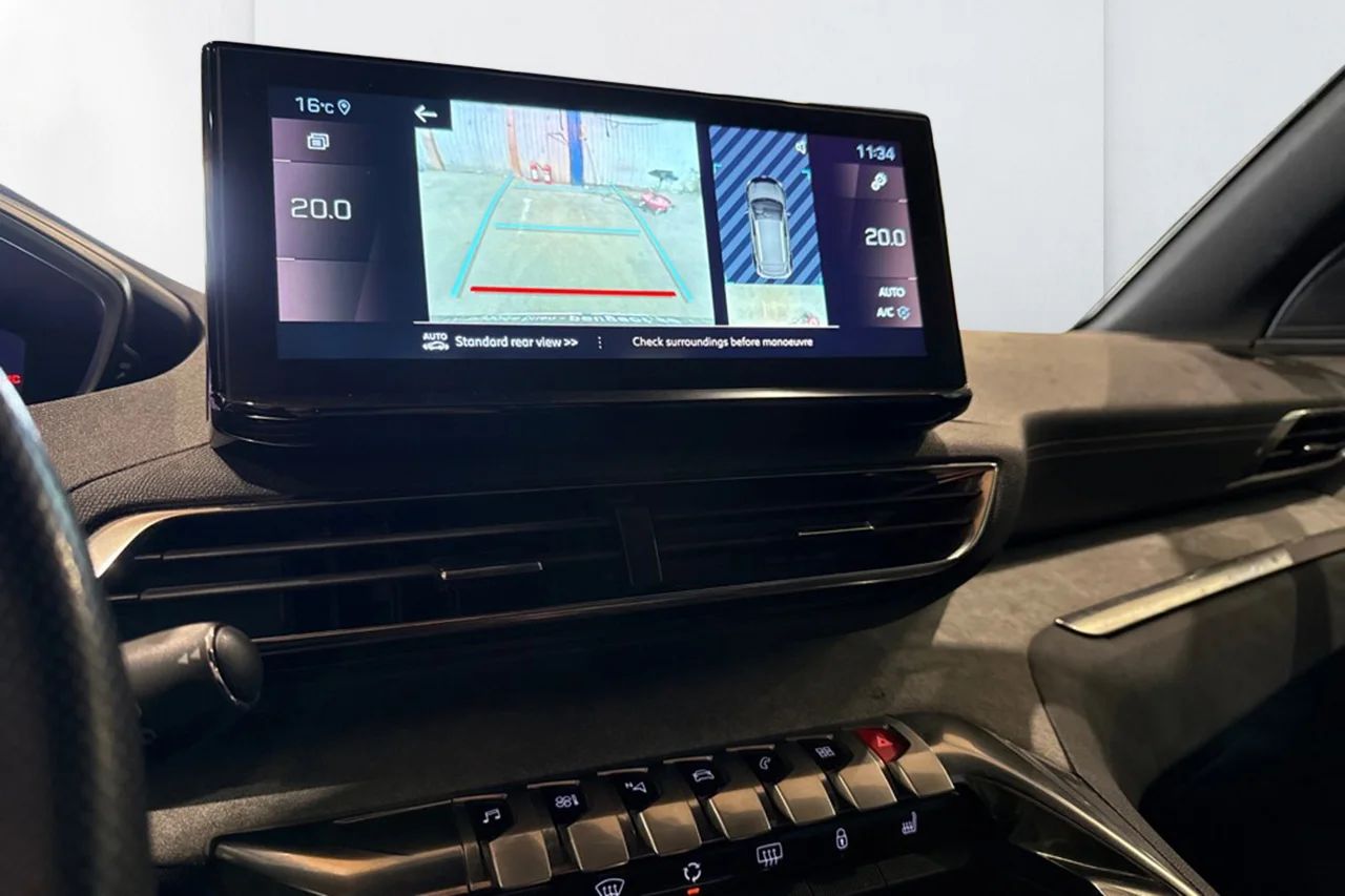 Peugeot 3008 1.2 PureTech GT Navi Kamera Delläder Cockpit MOMS – bild 10 av 11