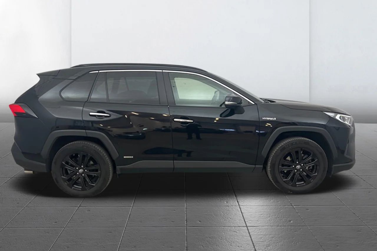 Toyota RAV4 Hybrid AWD-i Executive Premium Läder Elsäten Navi 360° JBL 222hk – bild 4 av 13