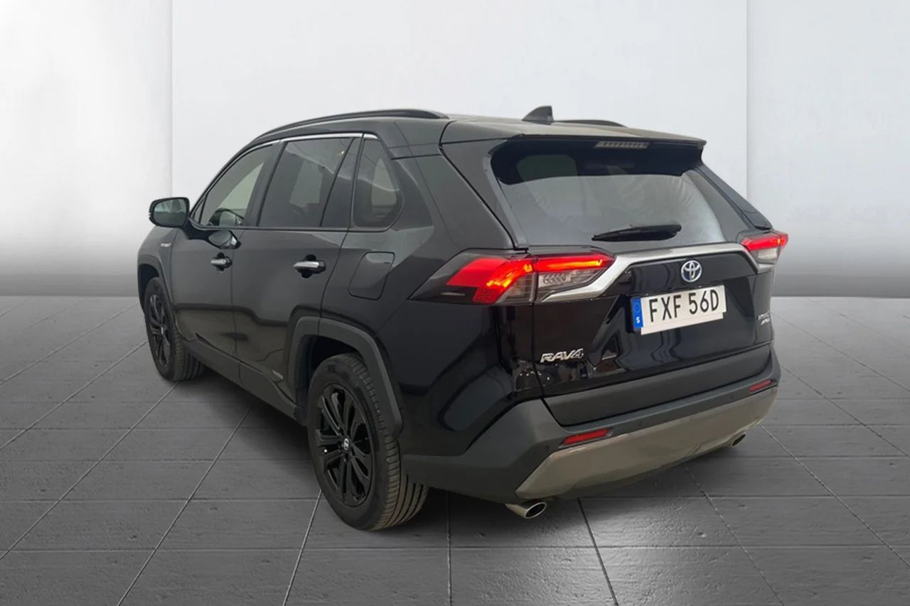 Toyota RAV4 Hybrid AWD-i Executive Premium Läder Elsäten Navi 360° JBL 222hk – bild 6 av 13