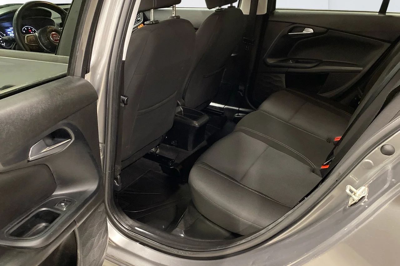 Fiat Tipo Kombi 1.0 T3 FIREFLY Kamera P-Sens MOMS 100hk – bild 6 av 9