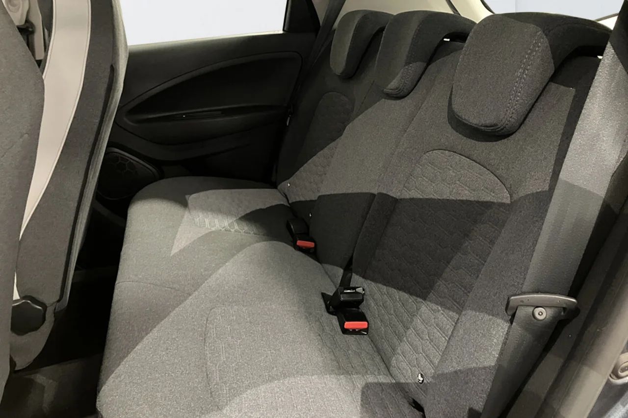 Renault ZOE R110 52 kWh Batteriköpt P-Sens LED Cockpit MOMS 109hk – bild 6 av 8