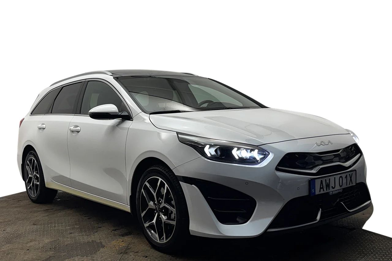 Kia Ceed SW Plug-in Advance Plus Taklucka Cockpit Navi Kamera 141hk – bild 3 av 37