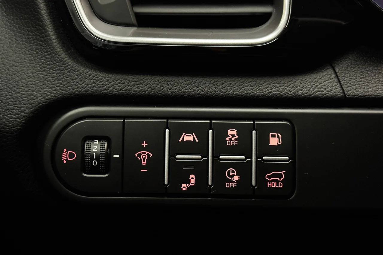Kia Ceed SW Plug-in Advance Plus Taklucka Cockpit Navi Kamera 141hk – bild 32 av 37