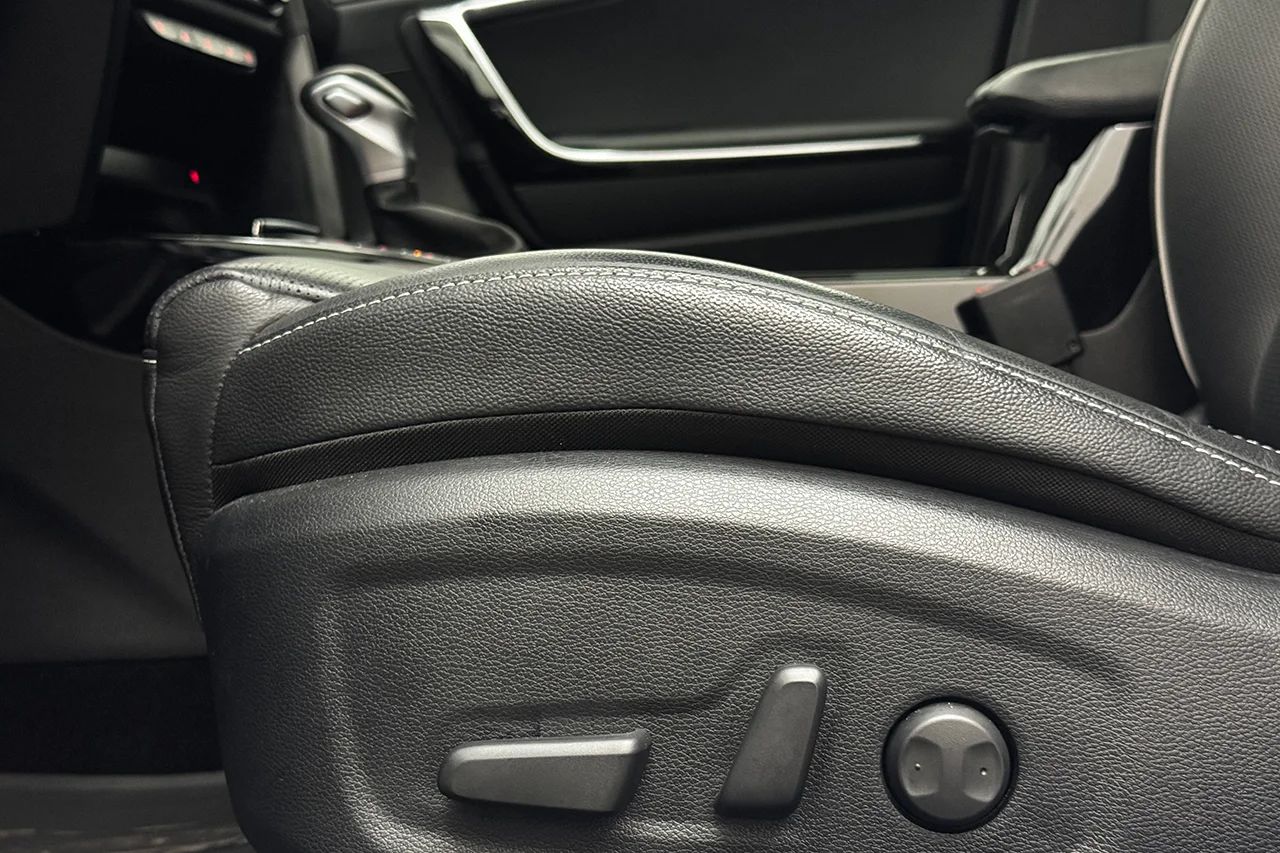 Kia Ceed SW Plug-in Advance Plus Taklucka Cockpit Navi Kamera 141hk – bild 13 av 37