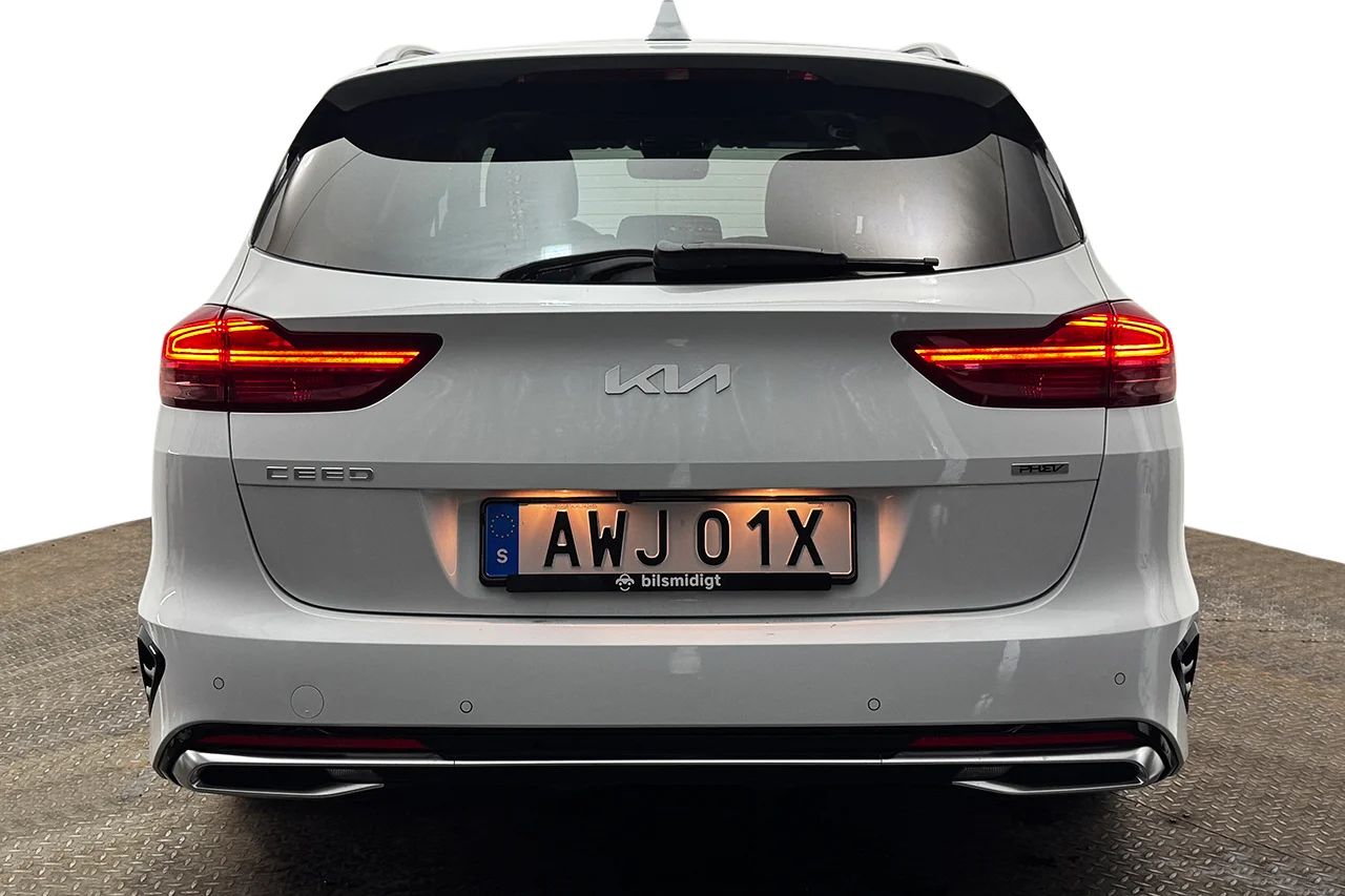 Kia Ceed SW Plug-in Advance Plus Taklucka Cockpit Navi Kamera 141hk – bild 6 av 37