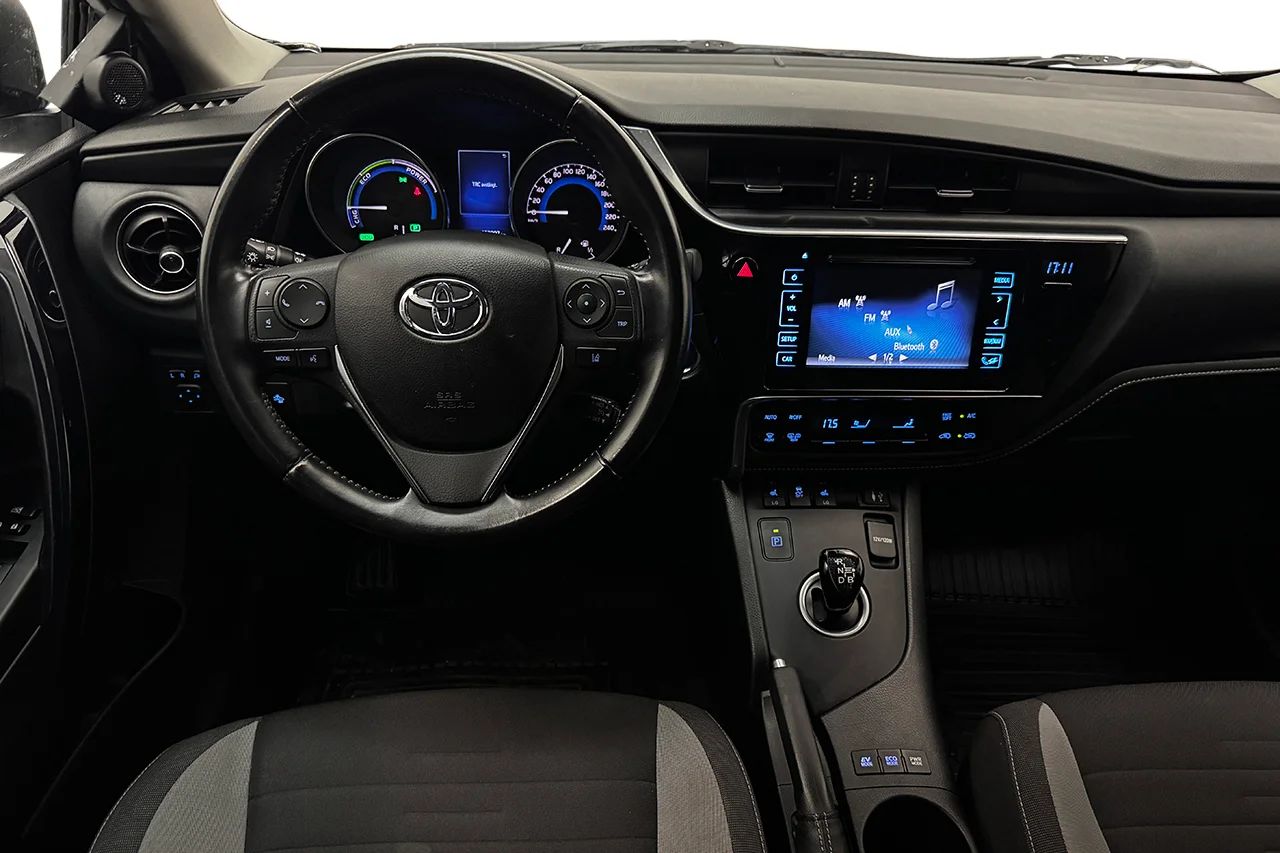 Toyota Auris TS Hybrid Active Plus Kamera Kamkedja 136hk – bild 17 av 28