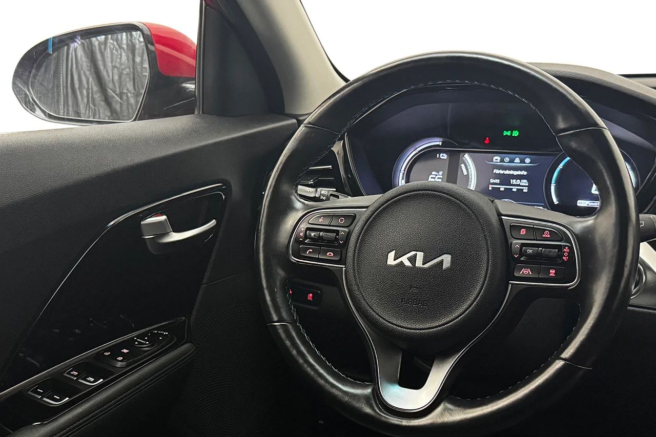 Kia e-Niro 64 kWh Advance Drag Navi Kamera Cockpit Delläder 204hk – bild 16 av 32
