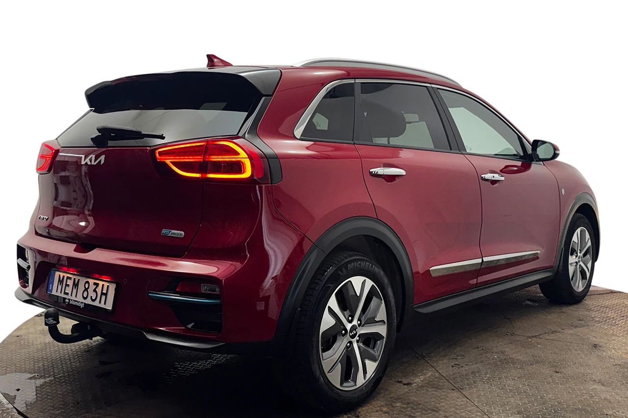 Kia e-Niro 64 kWh Advance Drag Navi Kamera Cockpit Delläder 204hk – bild 6 av 32