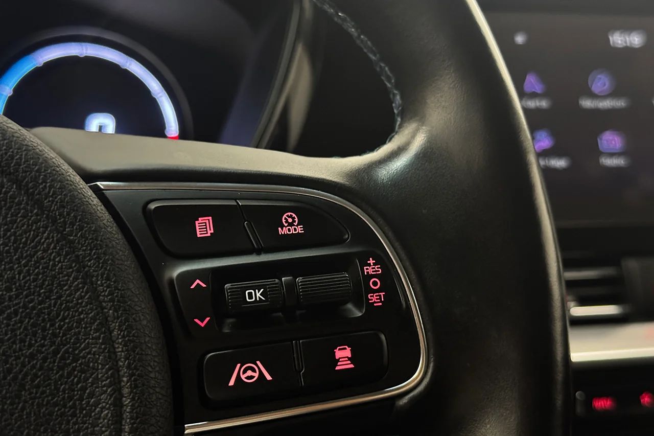 Kia e-Niro 64 kWh Advance Drag Navi Kamera Cockpit Delläder 204hk – bild 19 av 32