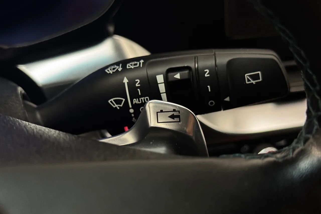 Kia e-Niro 64 kWh Advance Drag Navi Kamera Cockpit Delläder 204hk – bild 21 av 32