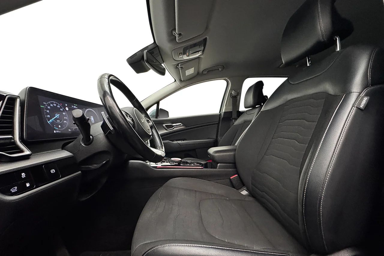 Kia Sportage PHEV Advance Drag Navi 360° Delläder Cockpit 265hk – bild 11 av 41