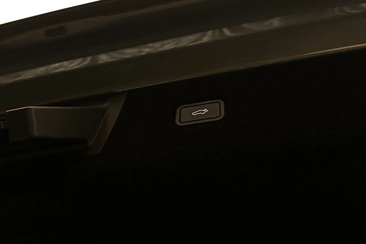 Polestar 4 Coupé Long Range Dual Business Edition Pilot Plus Pro Pano 360° HUD H/K MOMS 544hk – bild 37 av 39