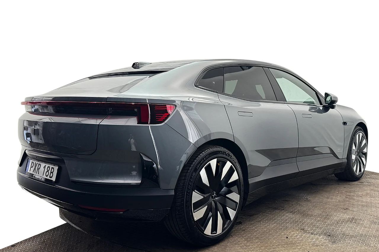 Polestar 4 Coupé Long Range Dual Business Edition Pilot Plus Pro Pano 360° HUD H/K MOMS 544hk – bild 4 av 39