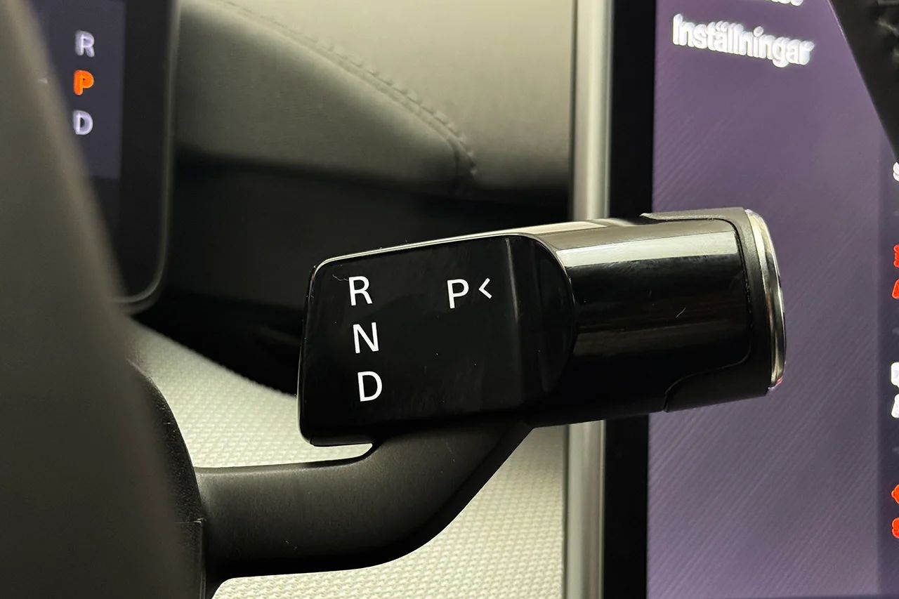 Polestar 4 Coupé Long Range Dual Business Edition Pilot Plus Pro Pano 360° HUD H/K MOMS 544hk – bild 20 av 39