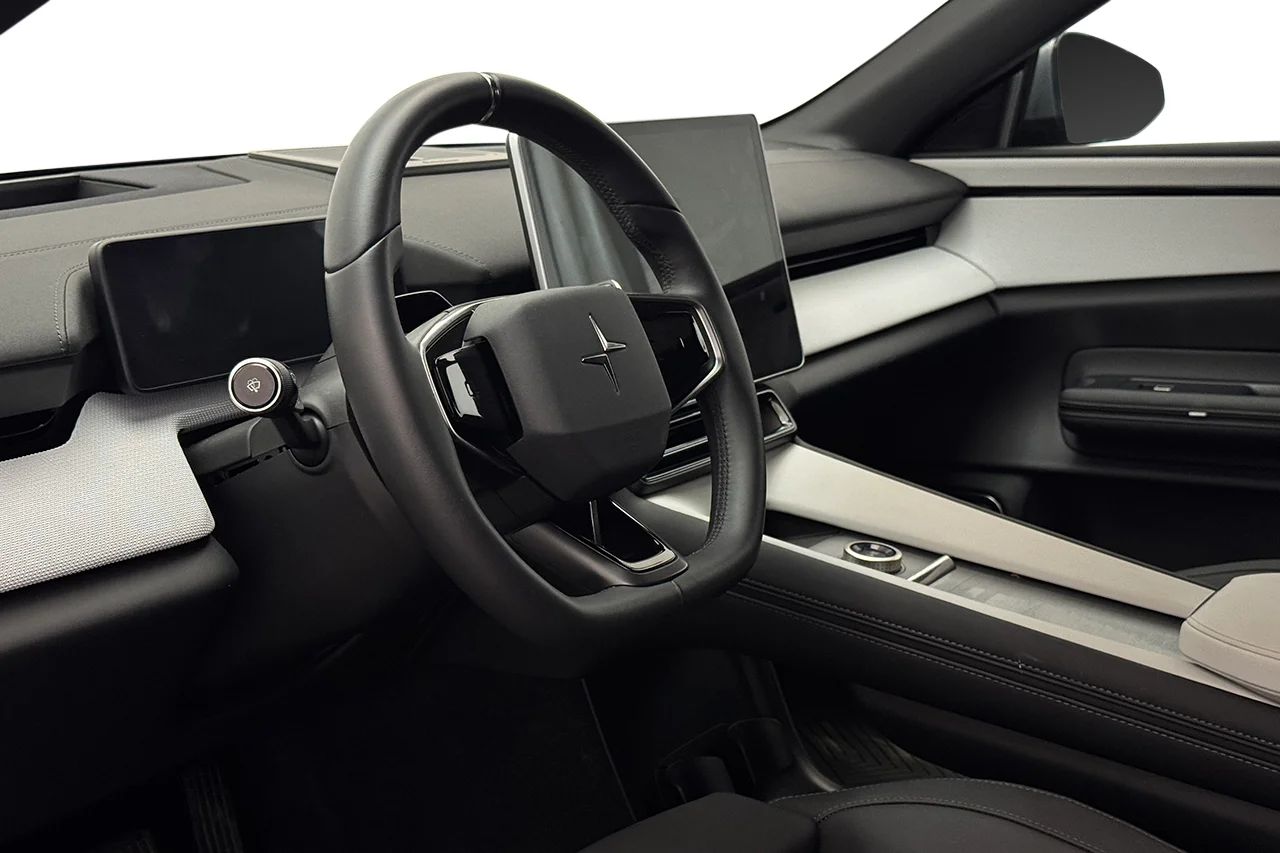 Polestar 4 Coupé Long Range Dual Business Edition Pilot Plus Pro Pano 360° HUD H/K MOMS 544hk – bild 12 av 39