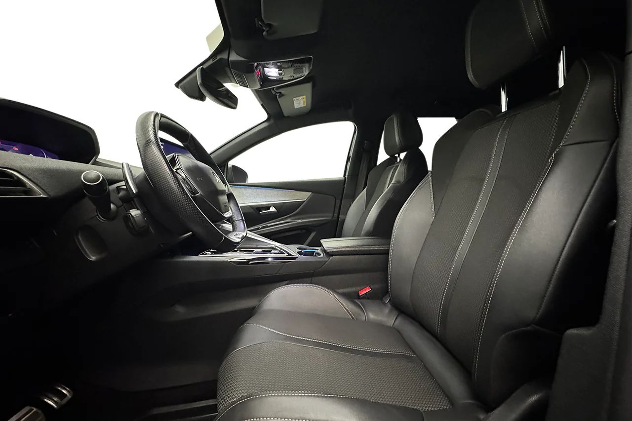 Peugeot 3008 1.2 PureTech GT Navi Kamera Delläder Cockpit MOMS 131hk – bild 11 av 31
