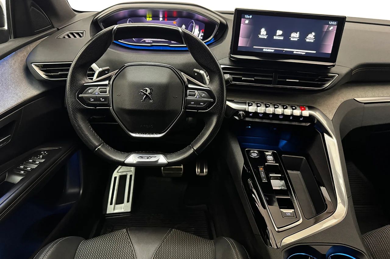 Peugeot 3008 1.2 PureTech GT Navi Kamera Delläder Cockpit MOMS 131hk – bild 17 av 31