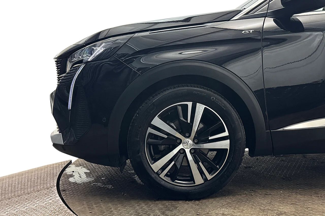 Peugeot 3008 1.2 PureTech GT Navi Kamera Delläder Cockpit MOMS 131hk – bild 10 av 31