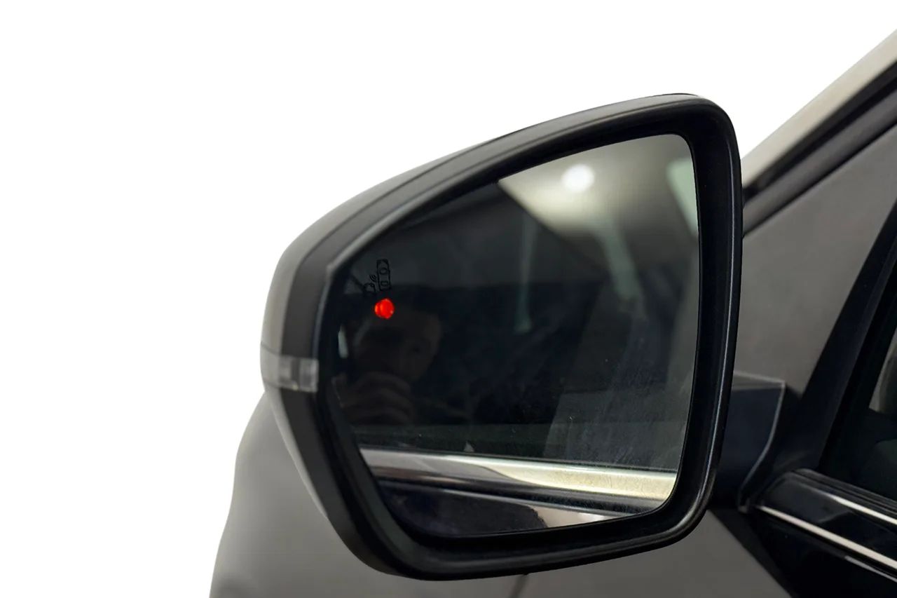 Peugeot 3008 1.2 PureTech GT Navi Kamera Delläder Cockpit MOMS 131hk – bild 16 av 31