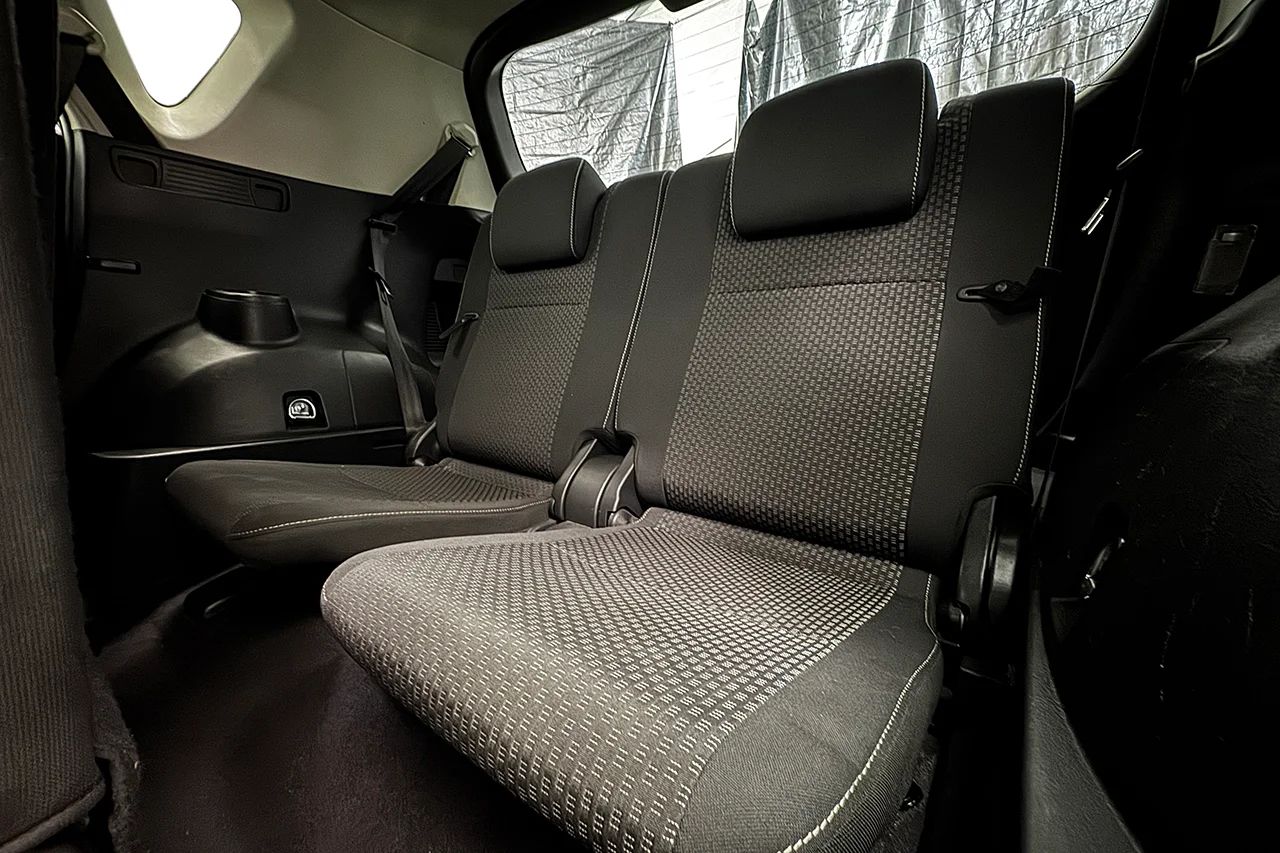 Toyota Verso 1.8 Business Automat 7-sits Navi Kamera Blåtand 147hk – bild 14 av 32