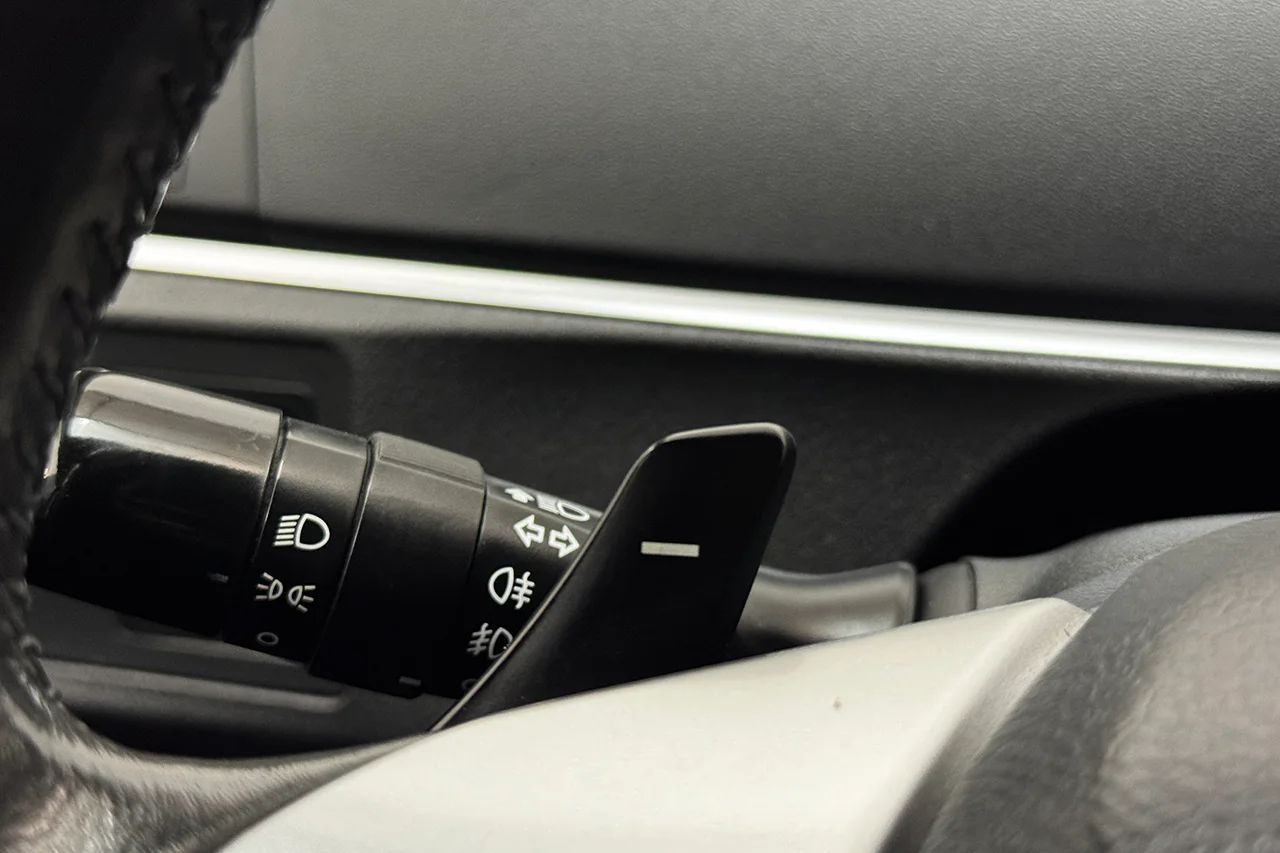 Toyota Verso 1.8 Business Automat 7-sits Navi Kamera Blåtand 147hk – bild 21 av 32