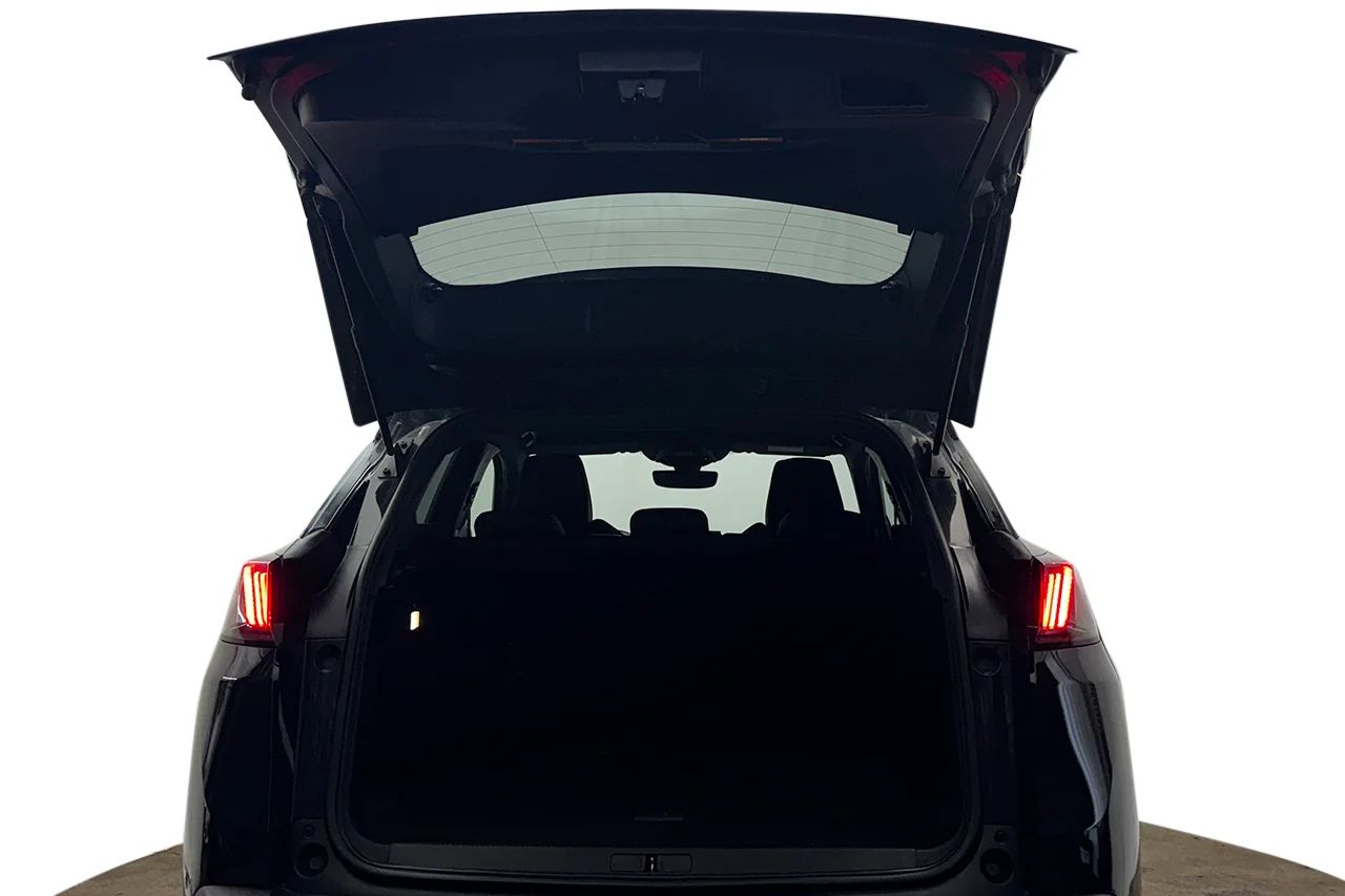 Peugeot 3008 1.2 PureTech GT Navi Kamera Delläder Cockpit MOMS 131hk – bild 31 av 31