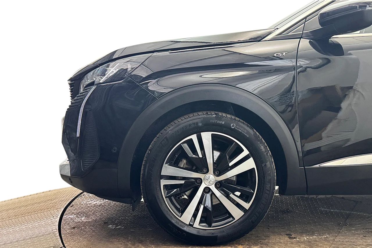 Peugeot 3008 1.2 PureTech GT Navi Kamera Delläder Cockpit MOMS 131hk – bild 8 av 31