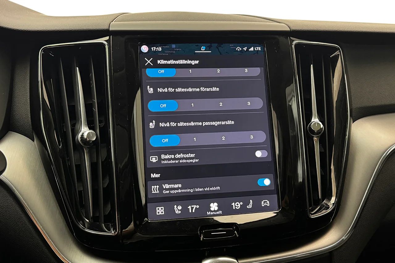 Volvo XC60 T6 Plug-In AWD SE Drag Pano Cockpit Navi Kamera BLIS 350hk – bild 28 av 37
