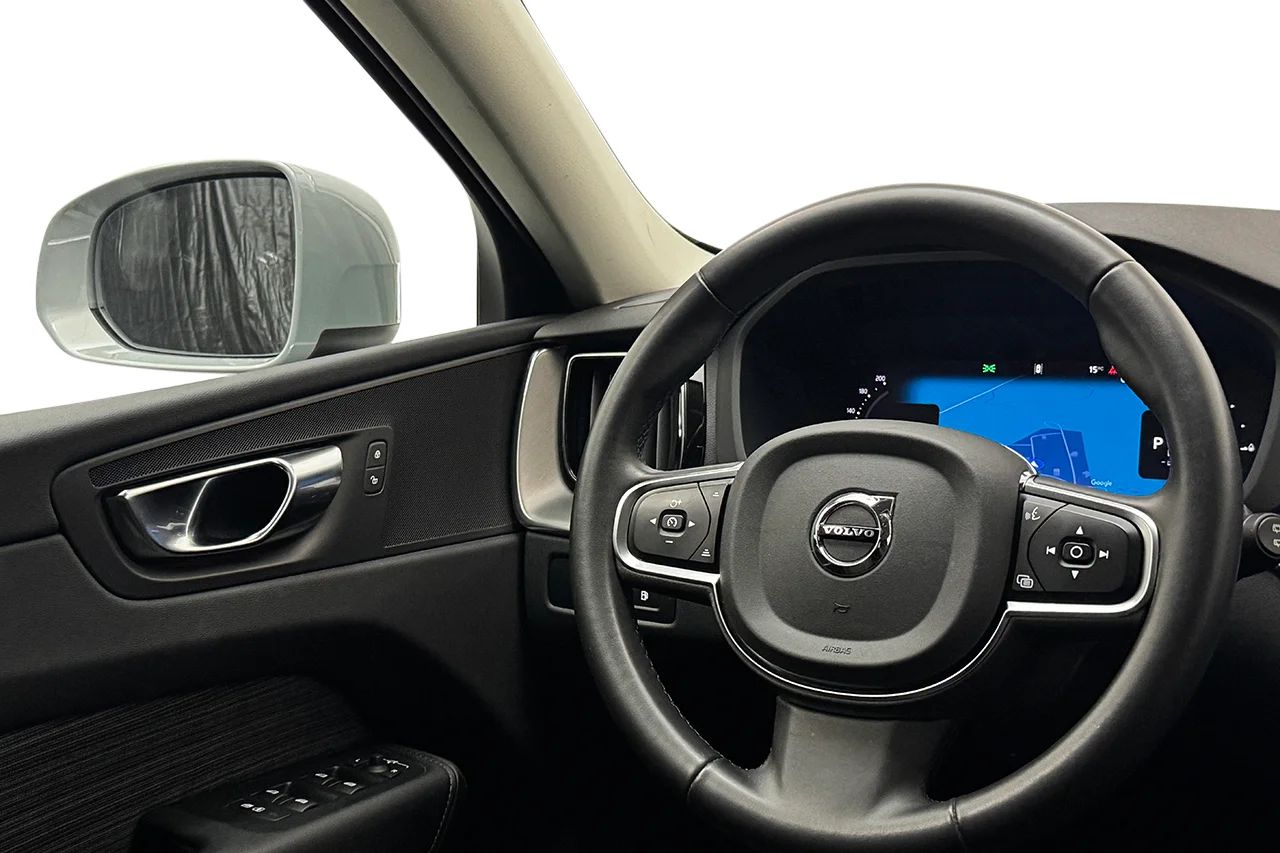 Volvo XC60 T6 Plug-In AWD SE Drag Pano Cockpit Navi Kamera BLIS 350hk – bild 17 av 37
