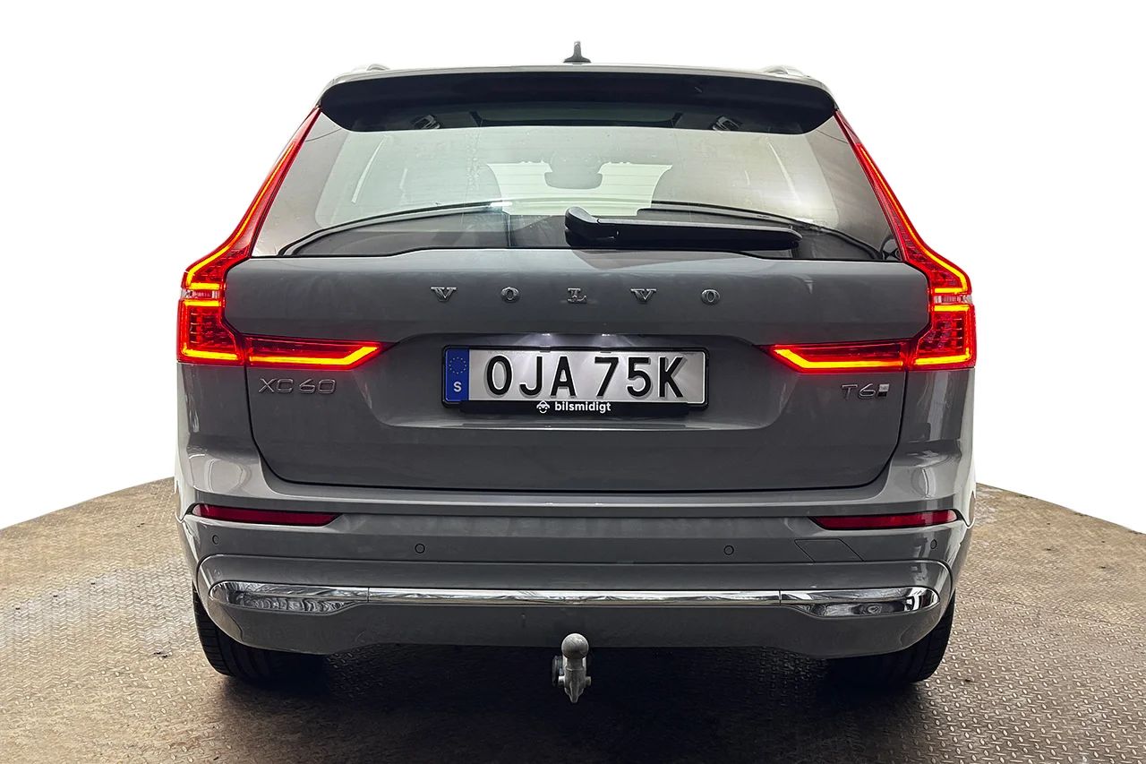 Volvo XC60 T6 Plug-In AWD SE Drag Pano Cockpit Navi Kamera BLIS 350hk – bild 6 av 37
