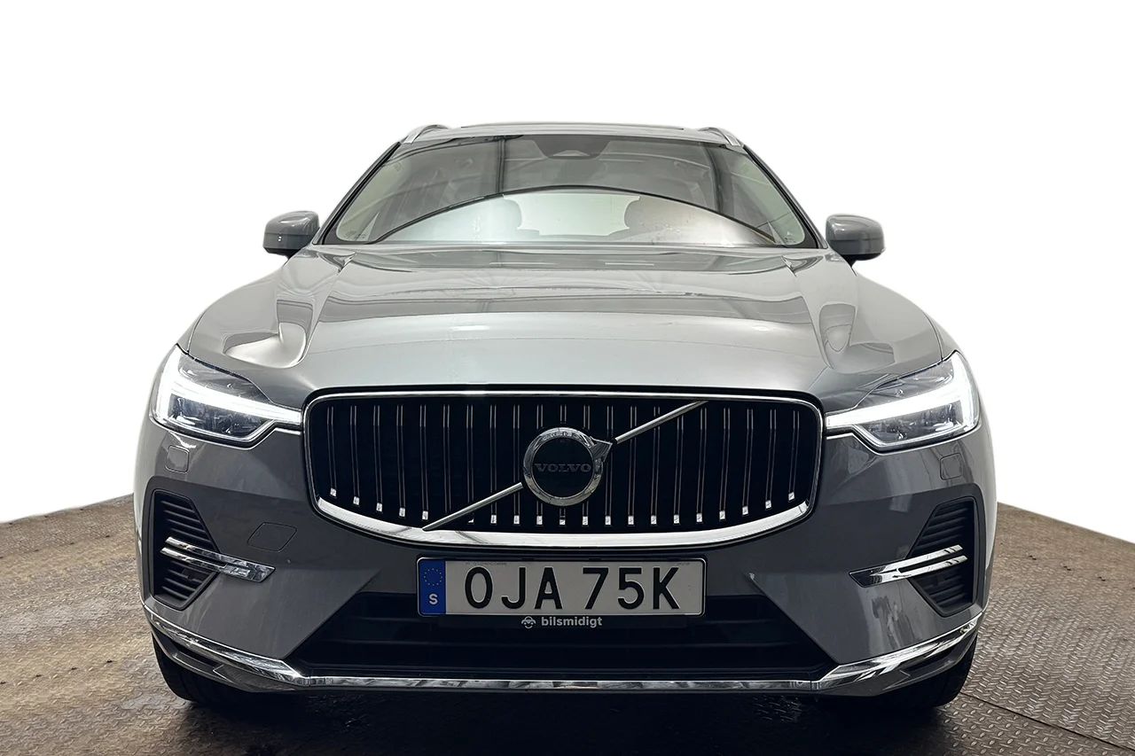 Volvo XC60 T6 Plug-In AWD SE Drag Pano Cockpit Navi Kamera BLIS 350hk – bild 2 av 37