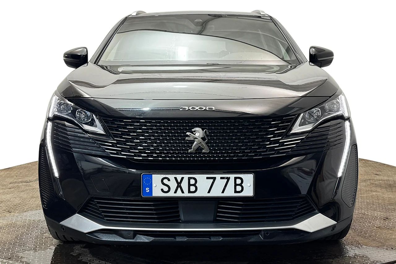 Peugeot 3008 1.2 PureTech GT Navi Kamera Delläder Cockpit MOMS 131hk – bild 2 av 31