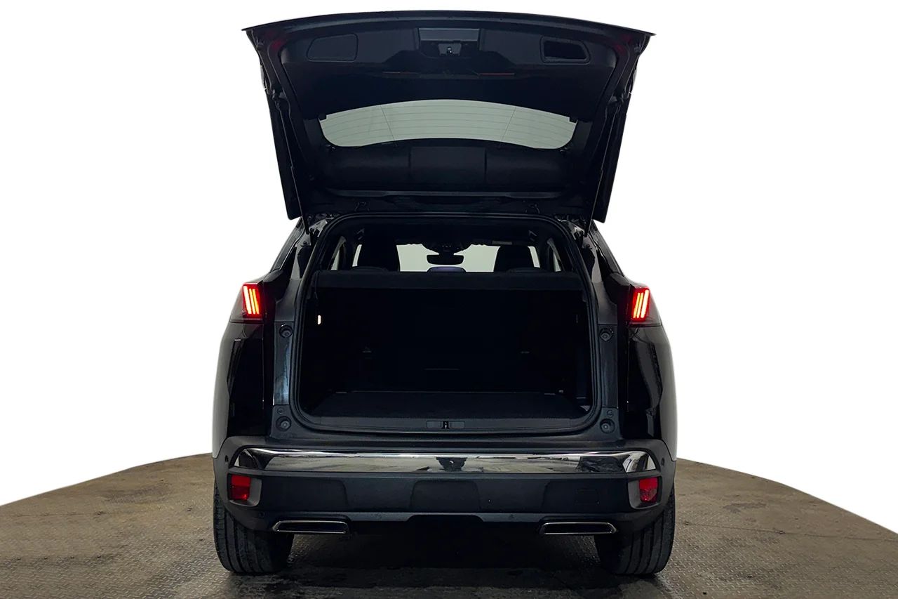 Peugeot 3008 1.2 PureTech GT Navi Kamera Delläder Cockpit MOMS 131hk – bild 7 av 31