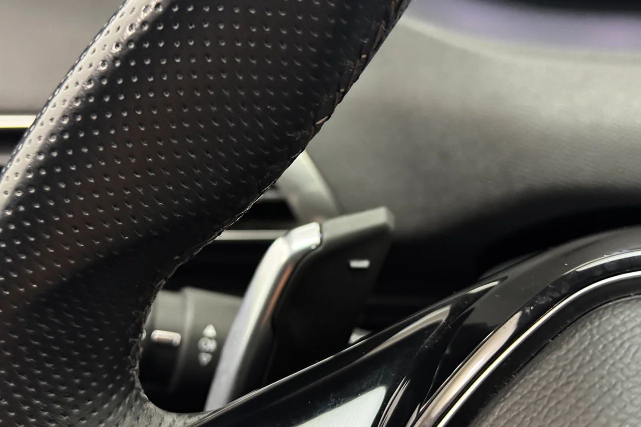 Peugeot 3008 1.2 PureTech GT Navi Kamera Delläder Cockpit MOMS 131hk – bild 19 av 31