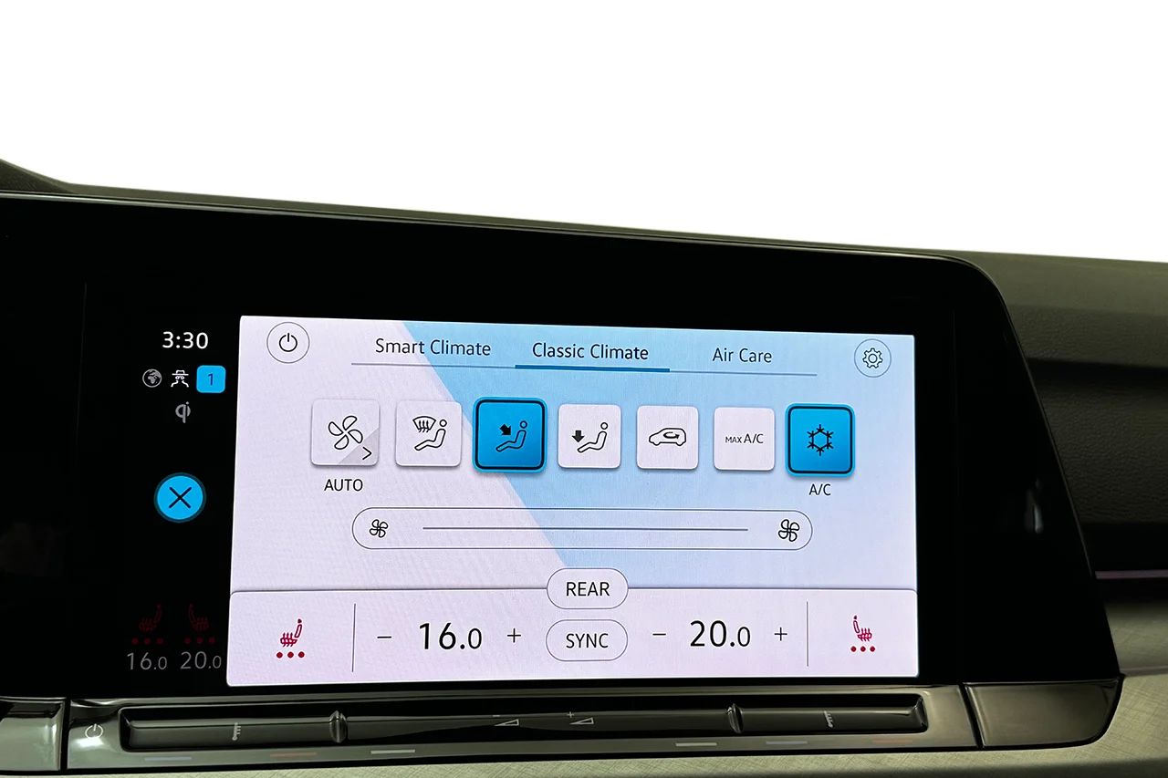 Volkswagen Golf Sportscombi 1.5 eTSI Automat Massage Navi Kamera Cockpit Keyless MOMS 131hk – bild 25 av 36
