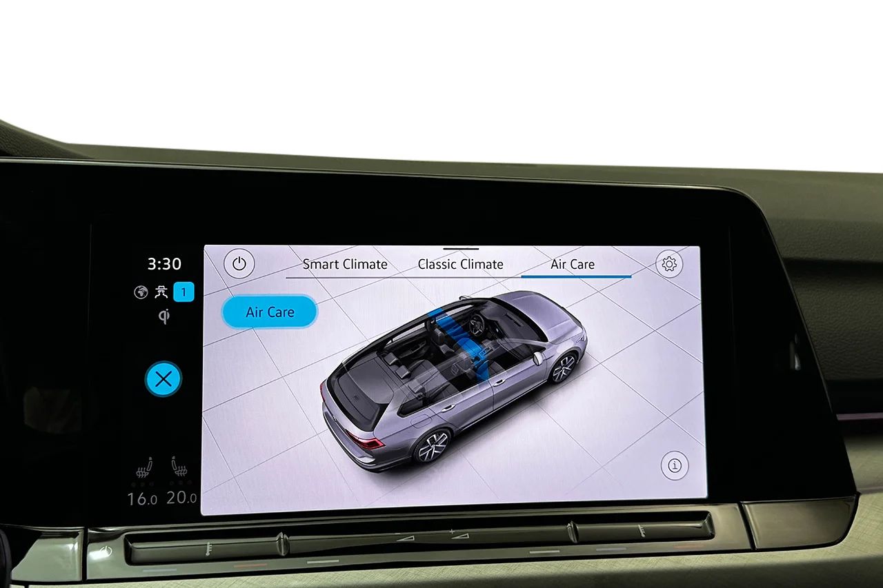 Volkswagen Golf Sportscombi 1.5 eTSI Automat Massage Navi Kamera Cockpit Keyless MOMS 131hk – bild 28 av 36