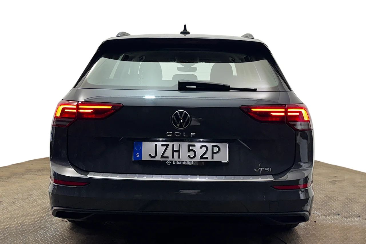 Volkswagen Golf Sportscombi 1.5 eTSI Automat Massage Navi Kamera Cockpit Keyless MOMS 131hk – bild 6 av 36