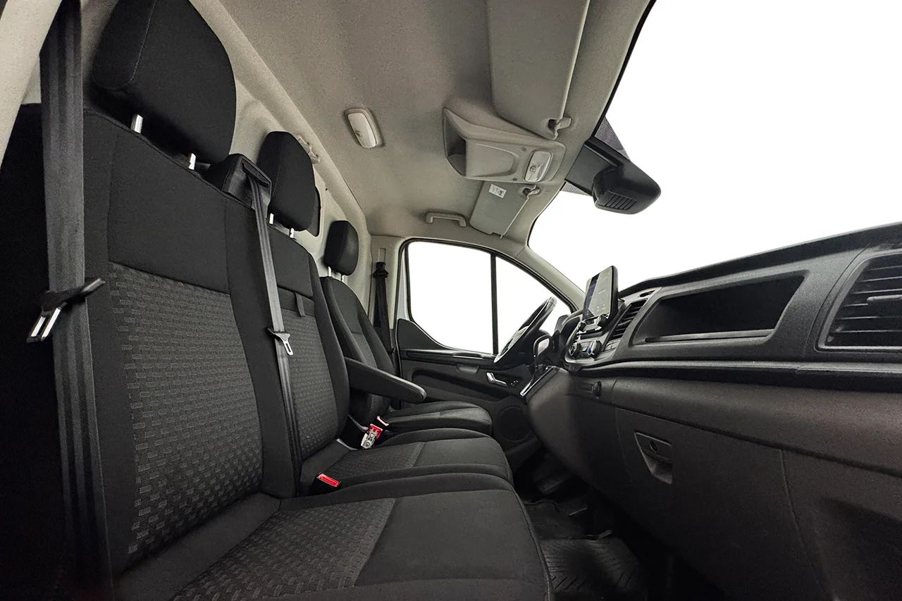Ford Transit Custom 280 2.0 Automat L1 Drag Inredd Kamera 3-sits MOMS 130hk – bild 13 av 21