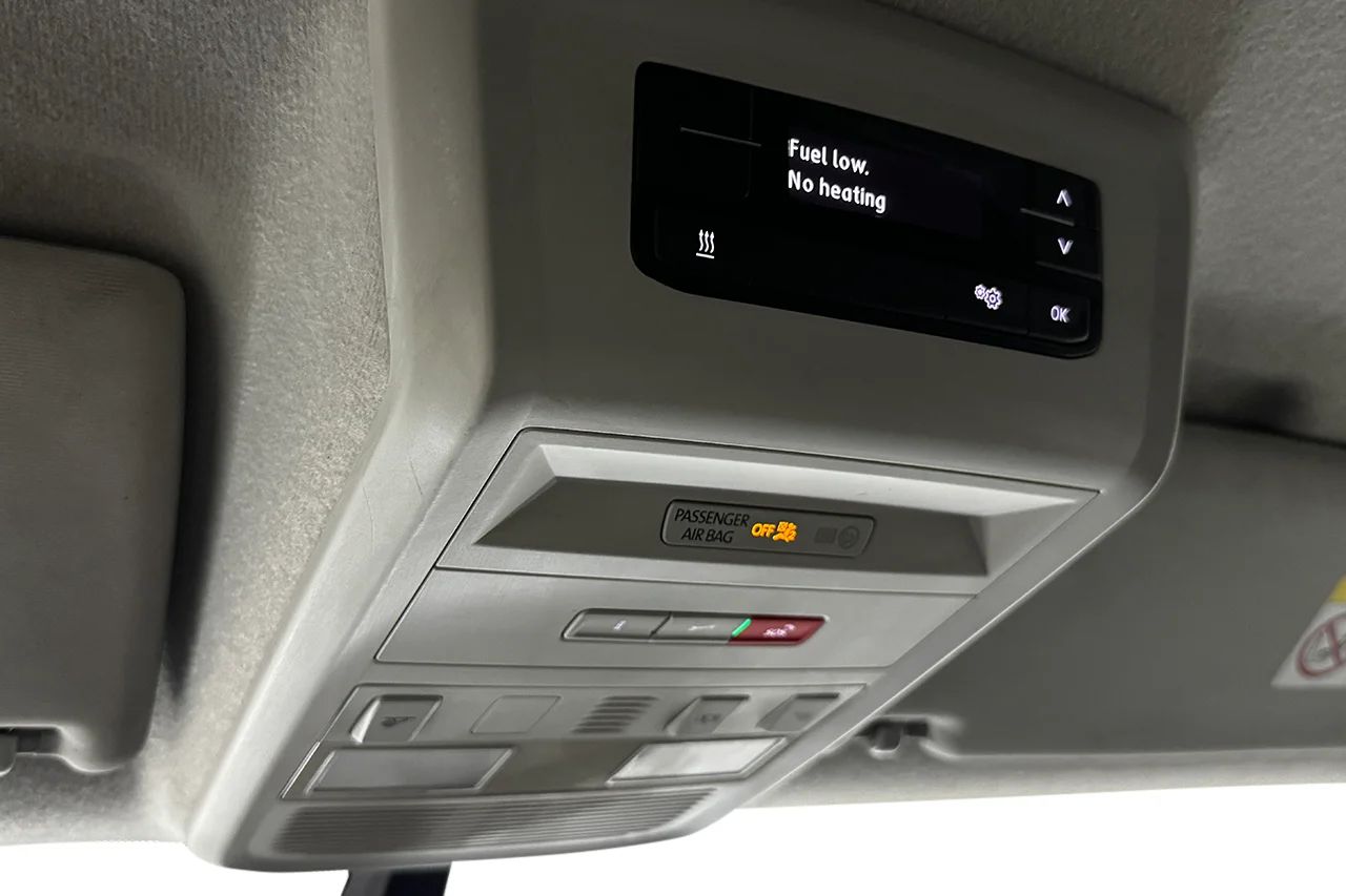 Volkswagen Transporter T32 2.0 TDI Automat 4Motion Extra Hög Värmare Navi P-Sens CarPlay MOMS 150hk – bild 24 av 27