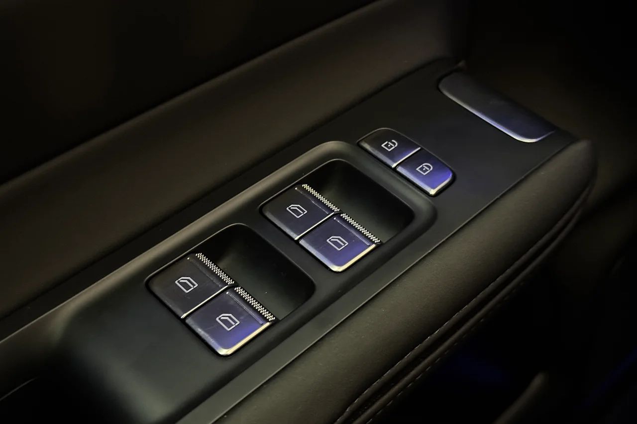 Polestar 4 Coupé Long R Dual Plus Pilot Pano H/K P-Klimat 544hk – bild 32 av 37