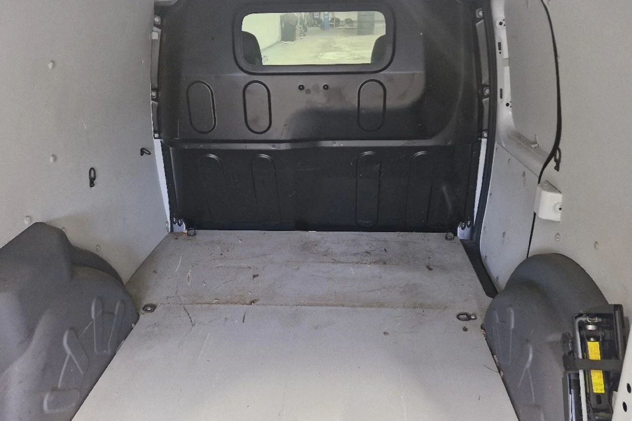 Renault Kangoo Z.E. Express 33 kWh, 60hk, 2021 – bild 7 av 9