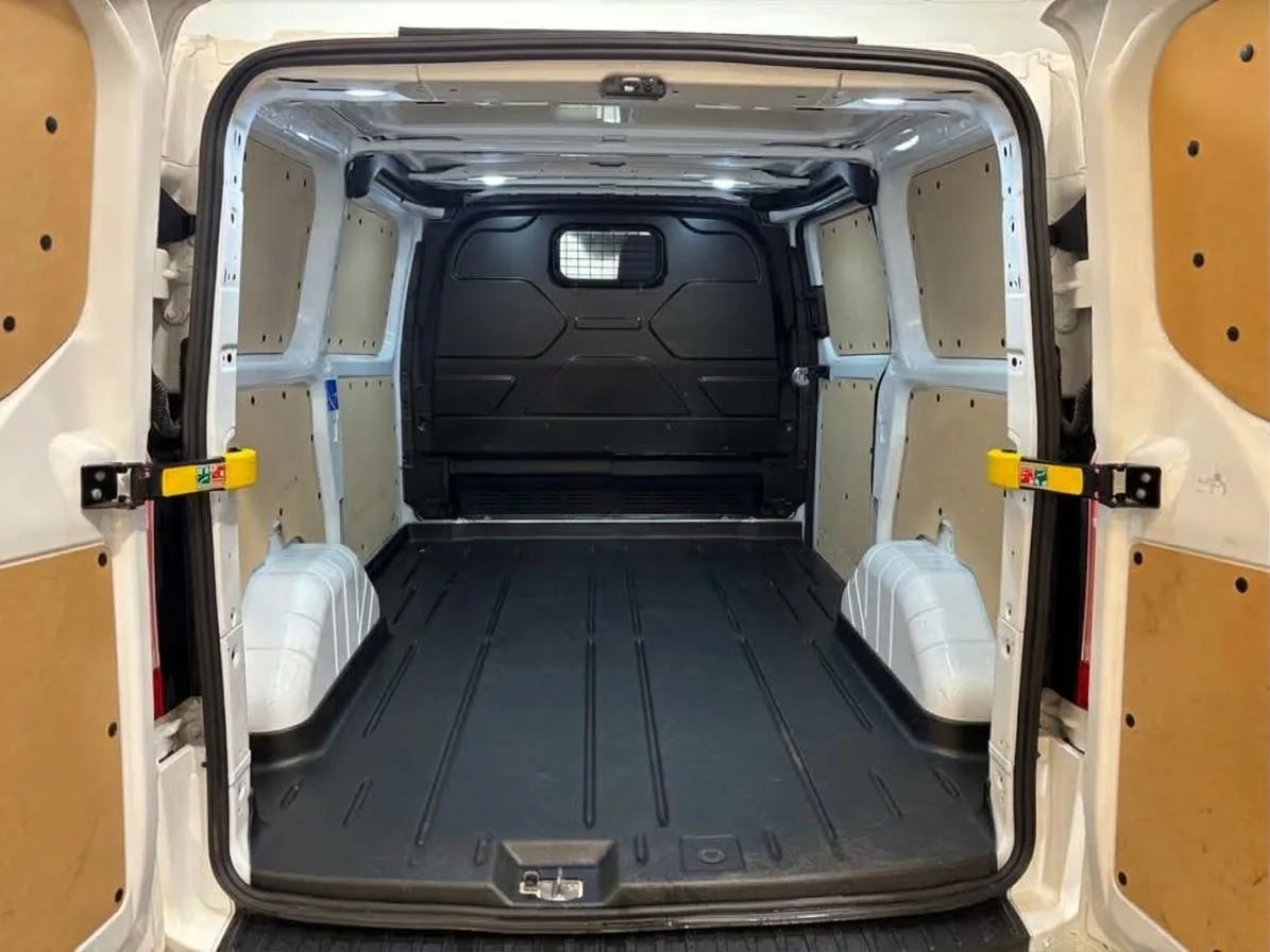 Ford Transit Custom 280 2.0 Aut L1 Drag Värmare Kamera 3sits MOMS – bild 8 av 11